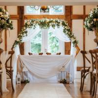 Vaulty manor stunning barn weddings in the essex countryside