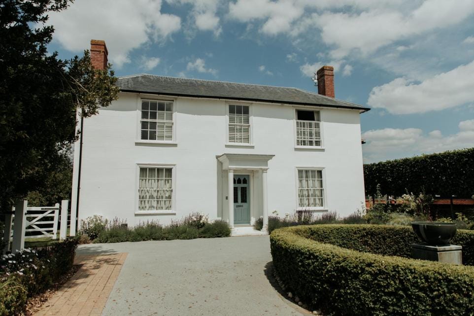 Award Winning Vaulty manor